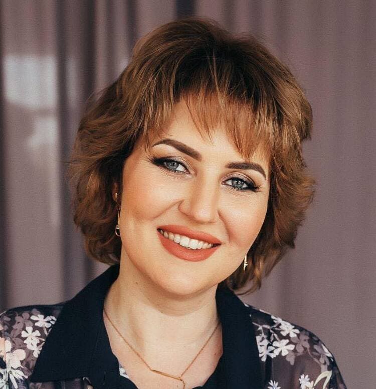 Юлиана Мартынова
