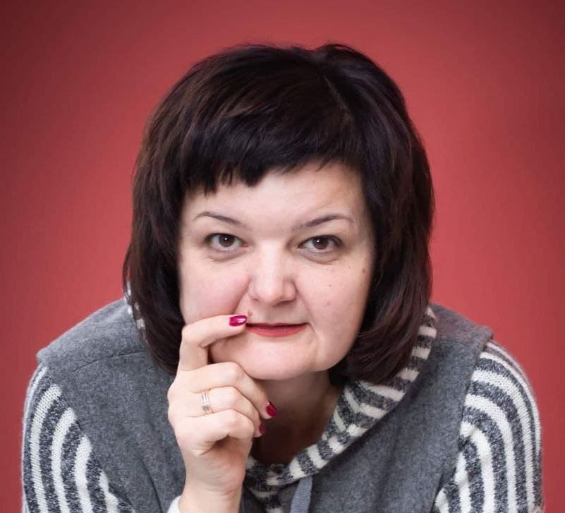 Олена Титаренко