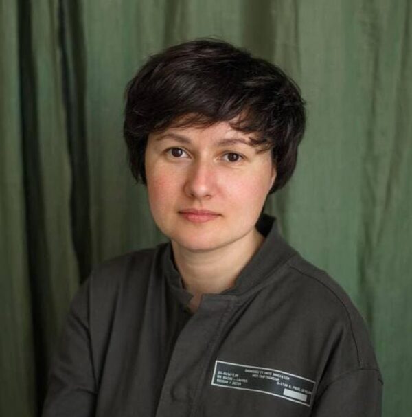 Віра Залівадна